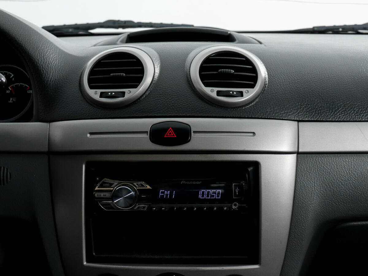 Chevrolet Lacetti, 2012 - Фото №12