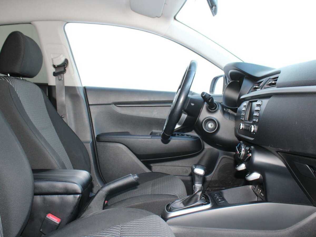 Kia Rio, 2018 - Фото №8