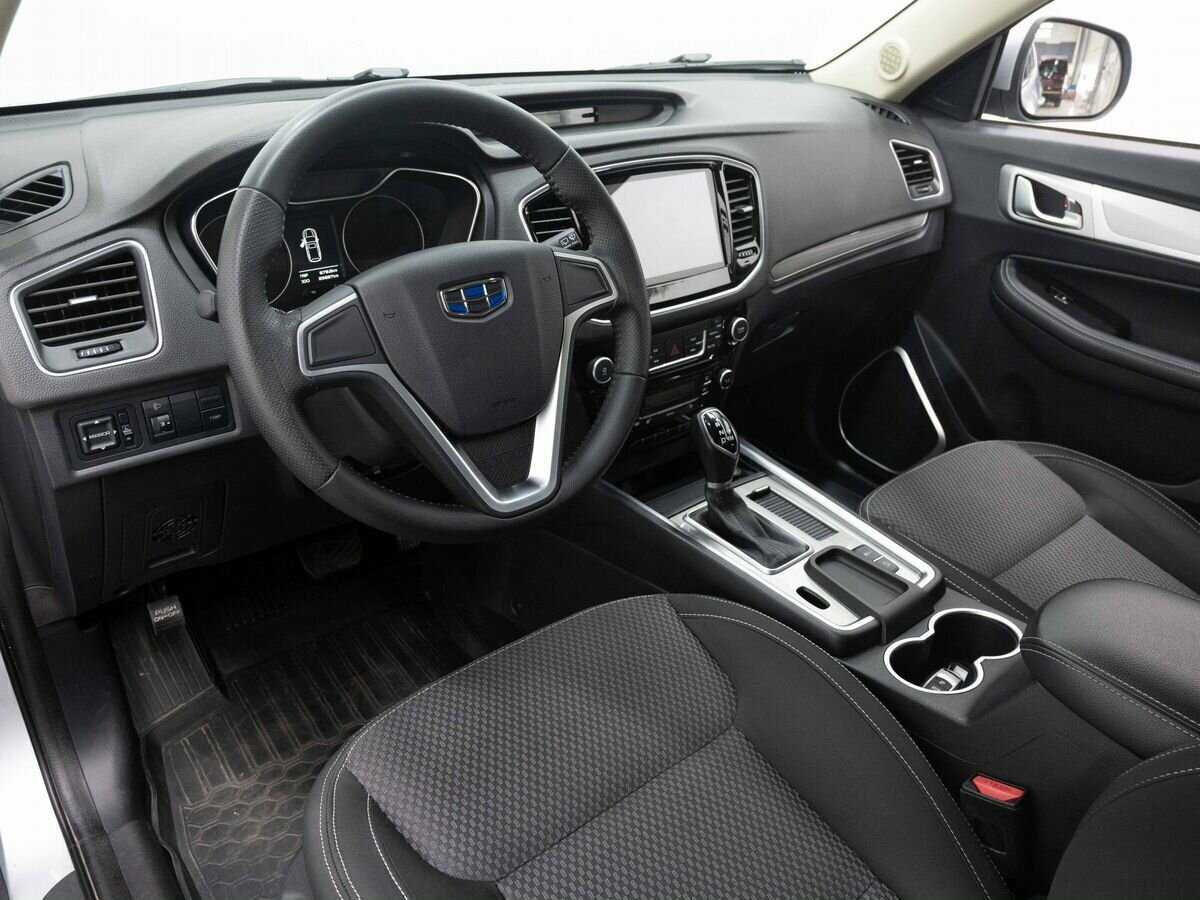 Geely Emgrand X7, 2020 - Фото №8