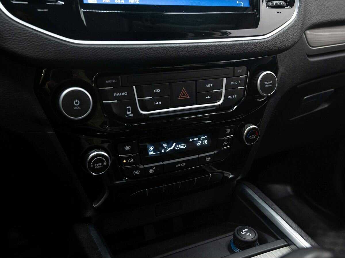 Geely Emgrand X7, 2020 - Фото №19