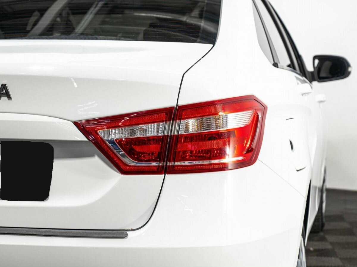 Lada (ВАЗ) Vesta, 2017 - Фото №6