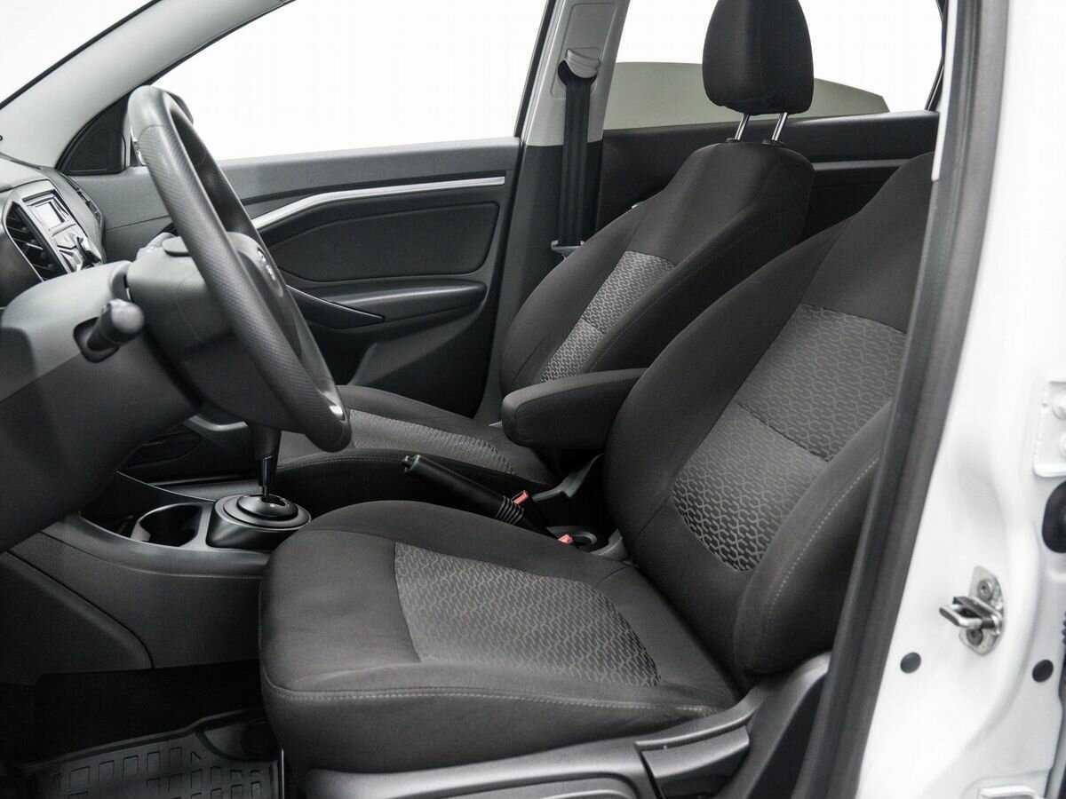 Lada (ВАЗ) Vesta, 2017 - Фото №13