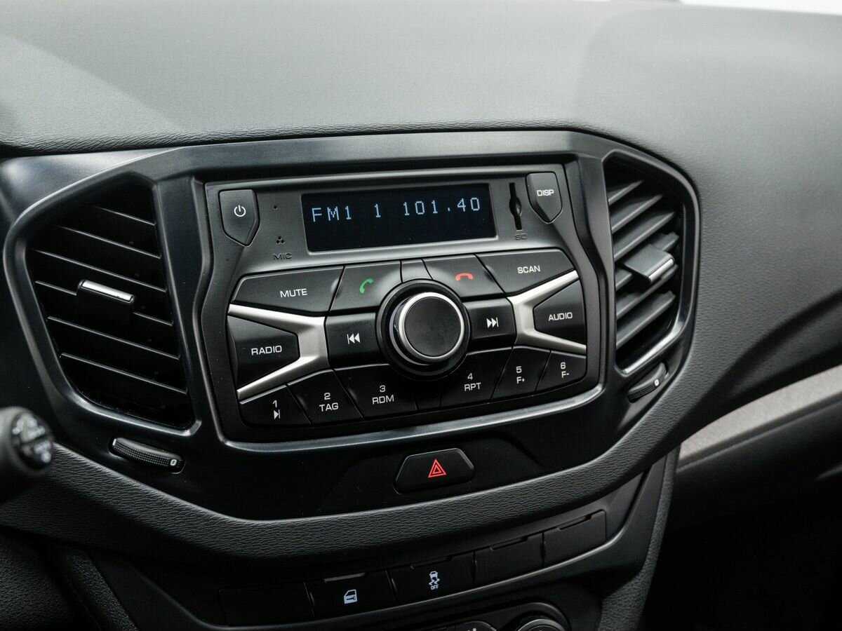 Lada (ВАЗ) Vesta, 2017 - Фото №19