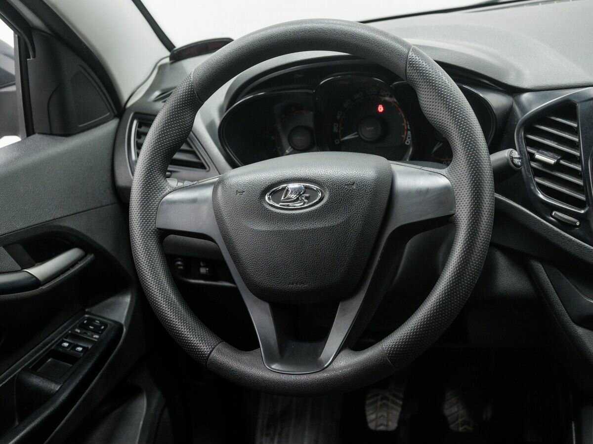 Lada (ВАЗ) Vesta, 2019 - Фото №11