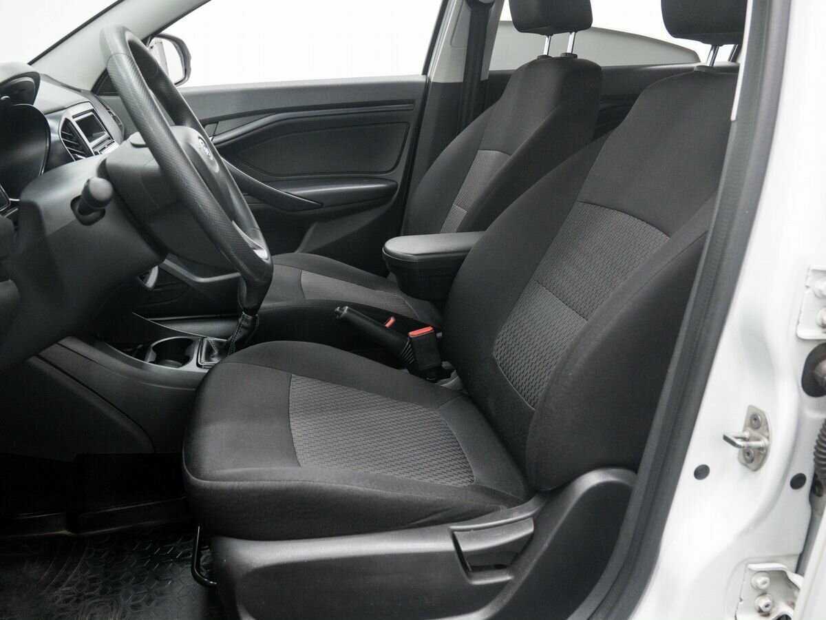 Lada (ВАЗ) Vesta, 2019 - Фото №14