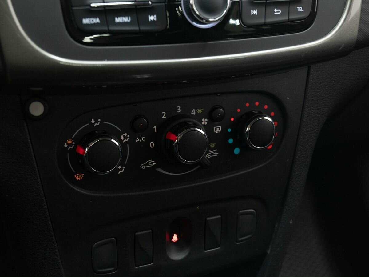 Renault Logan Stepway, 2021 - Фото №17