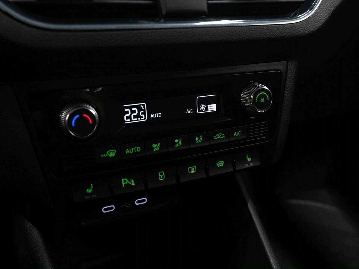 Skoda Rapid, 2020 - Фото №20