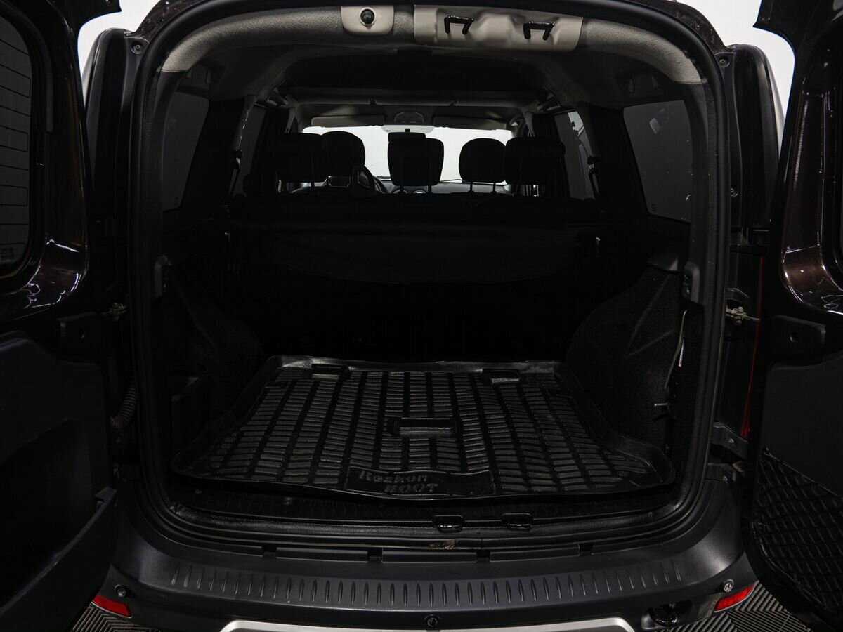 Lada (ВАЗ) Largus Cross, 2018 - Фото №18