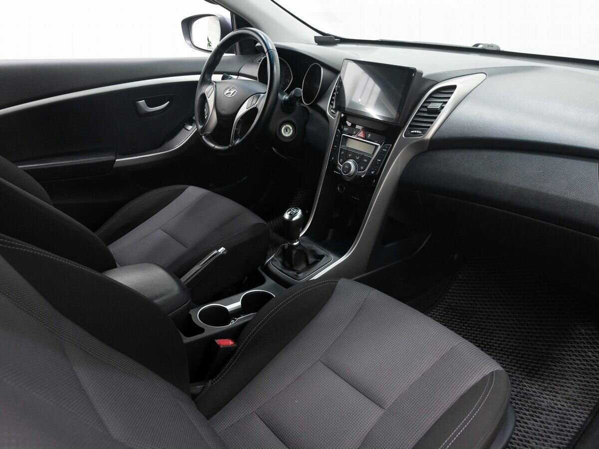 Hyundai i30, 2013 - Фото №11