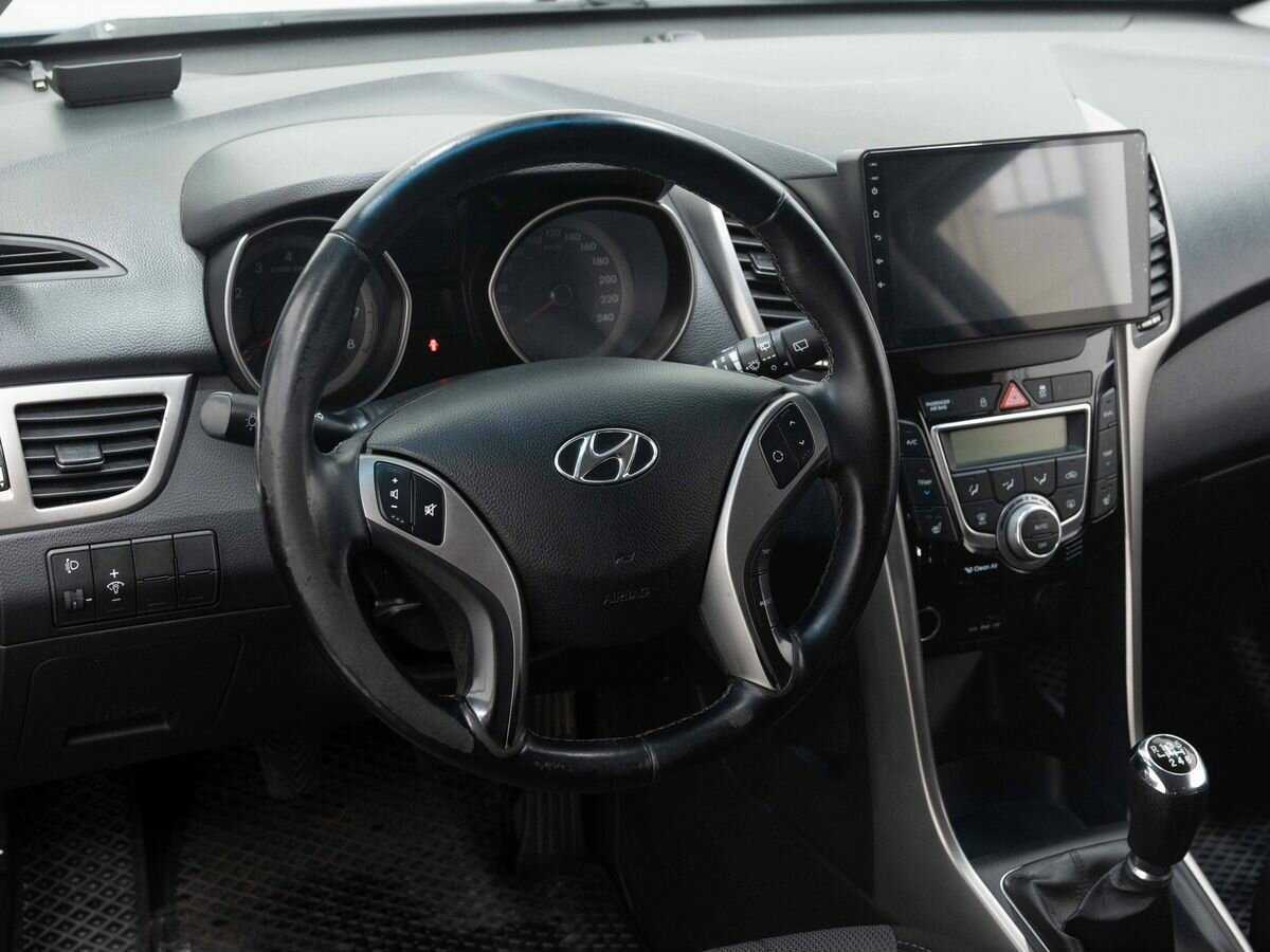 Hyundai i30, 2013 - Фото №13