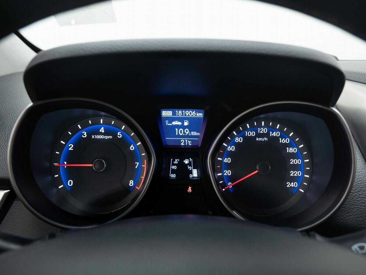Hyundai i30, 2013 - Фото №14