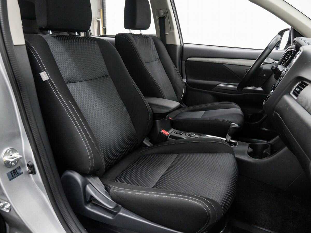 Mitsubishi Outlander, 2016 - Фото №9