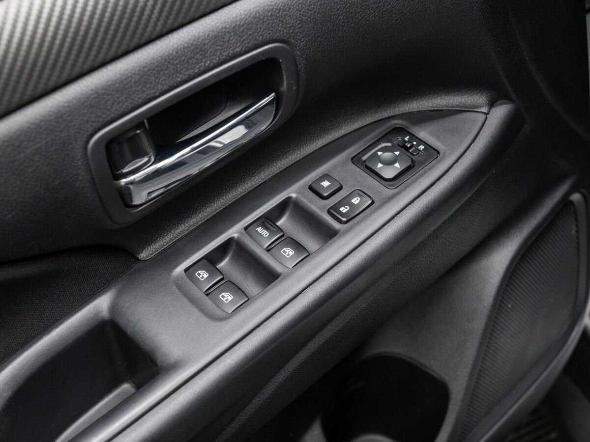 Mitsubishi Outlander, 2016 - Фото №16