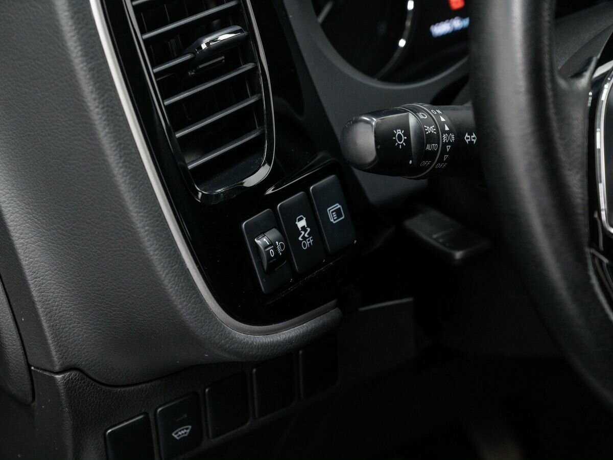 Mitsubishi Outlander, 2016 - Фото №17