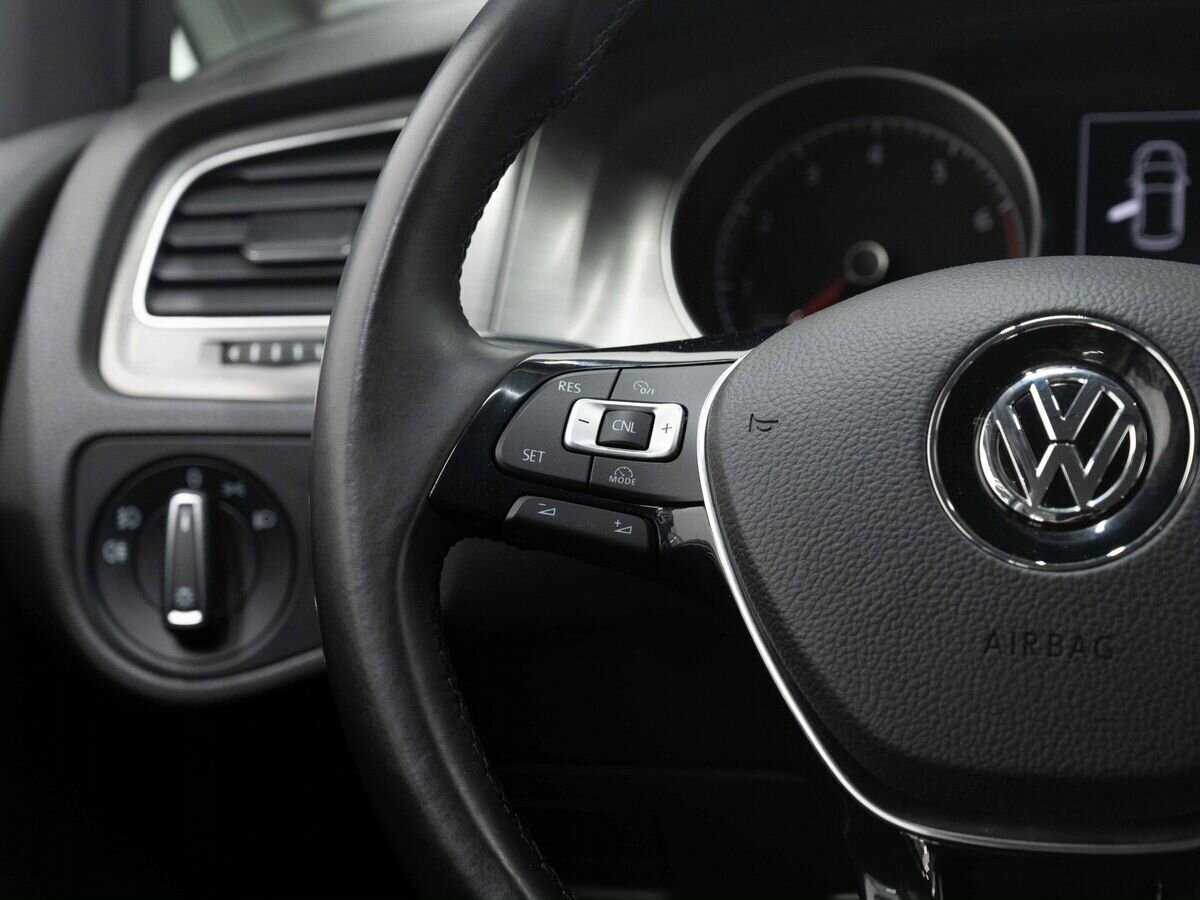 Volkswagen Golf, 2013 - Фото №15