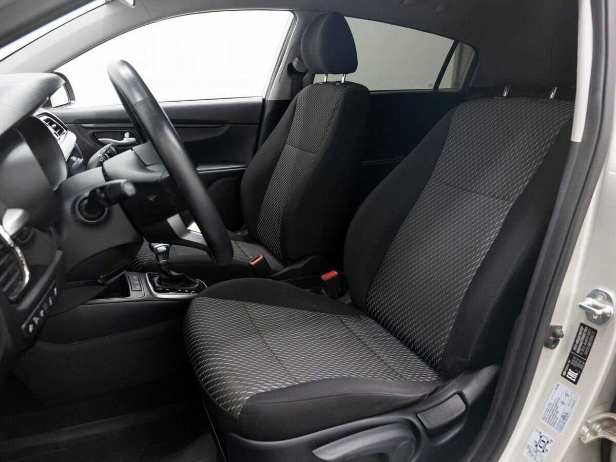 Kia Rio X-Line, 2020 - Фото №9