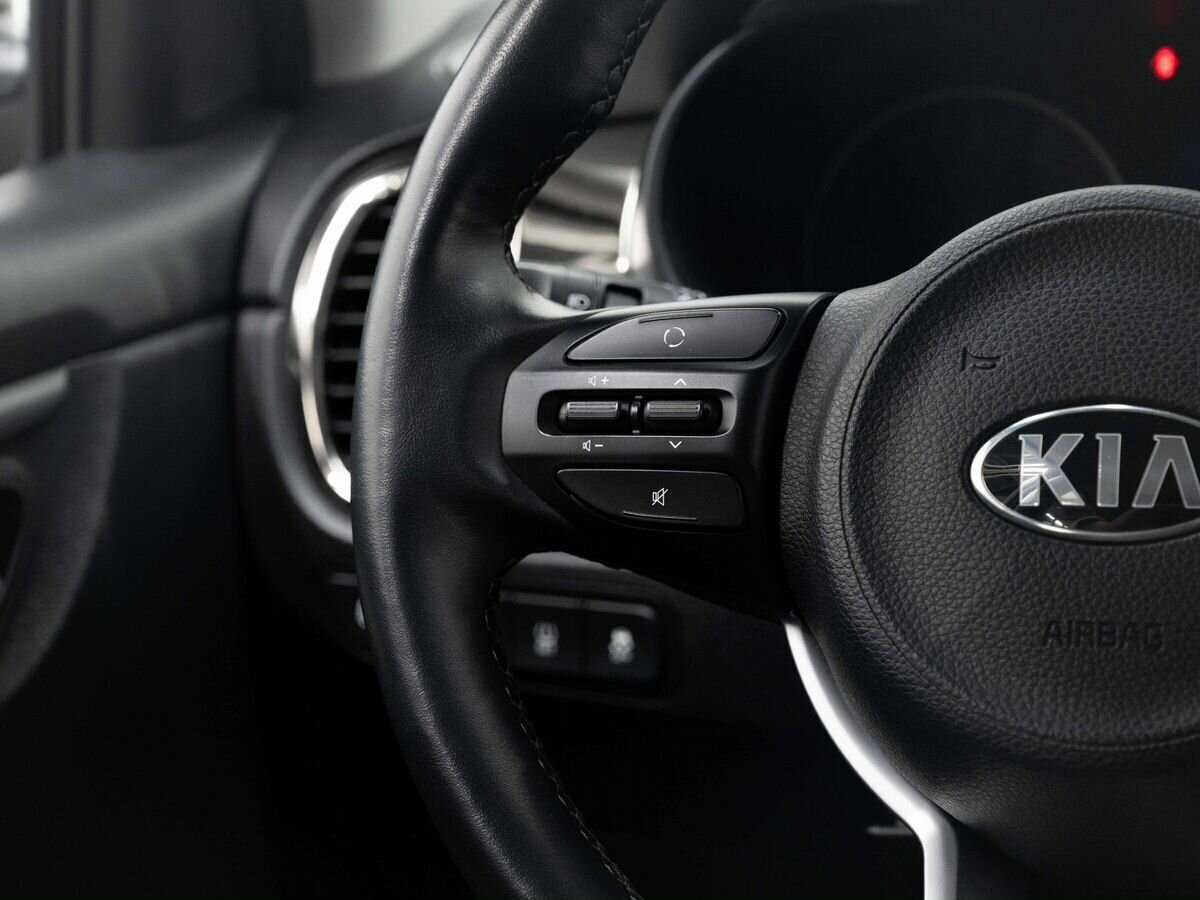 Kia Rio X-Line, 2020 - Фото №14