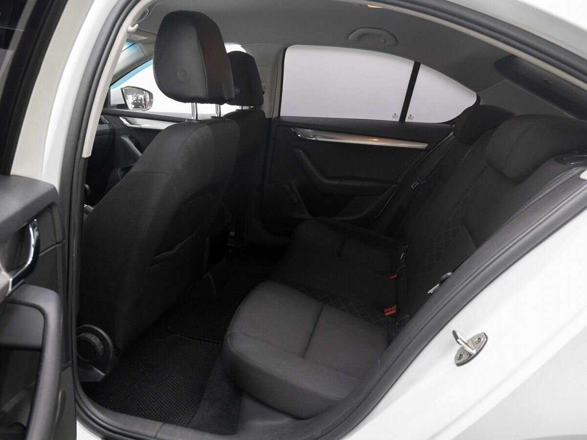 Skoda Octavia, 2018 - Фото №9