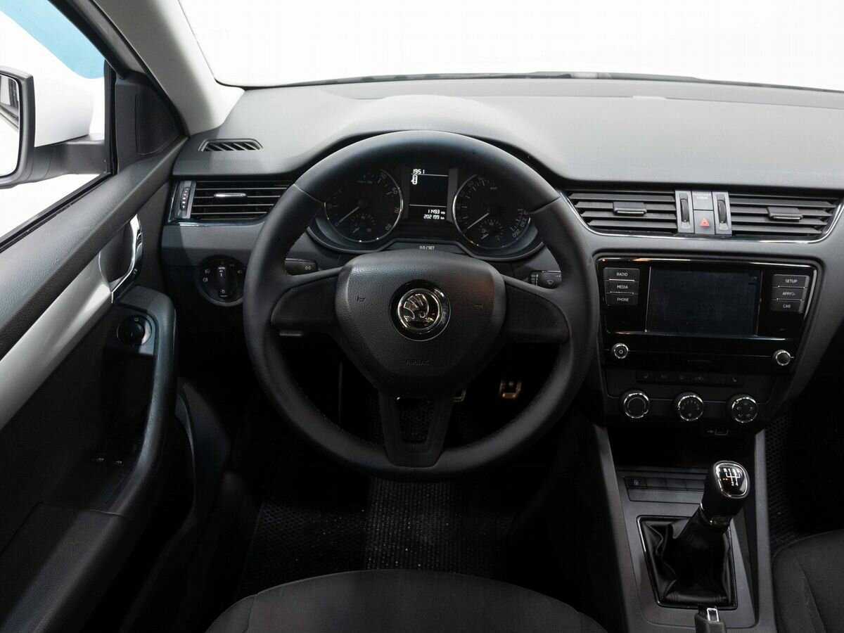 Skoda Octavia, 2018 - Фото №14