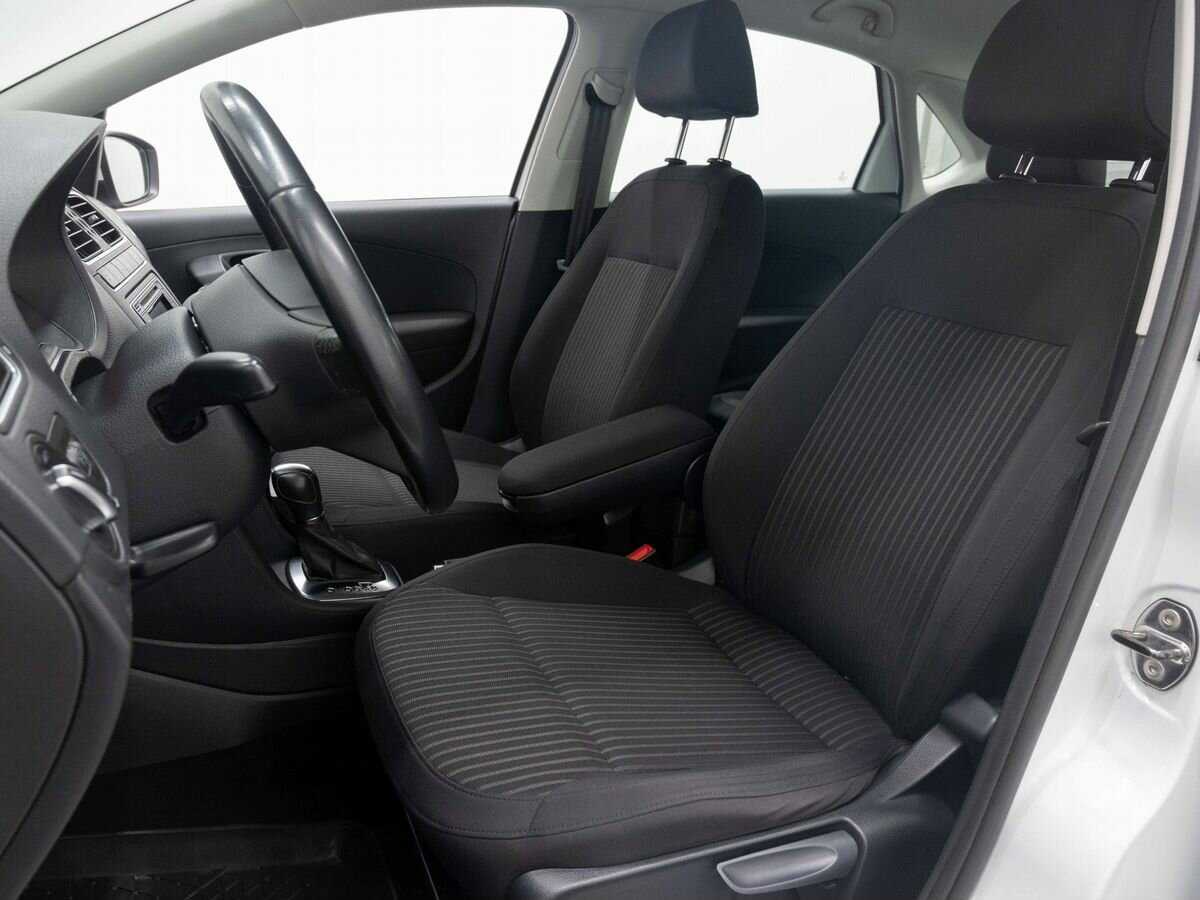 Volkswagen Polo, 2014 - Фото №8