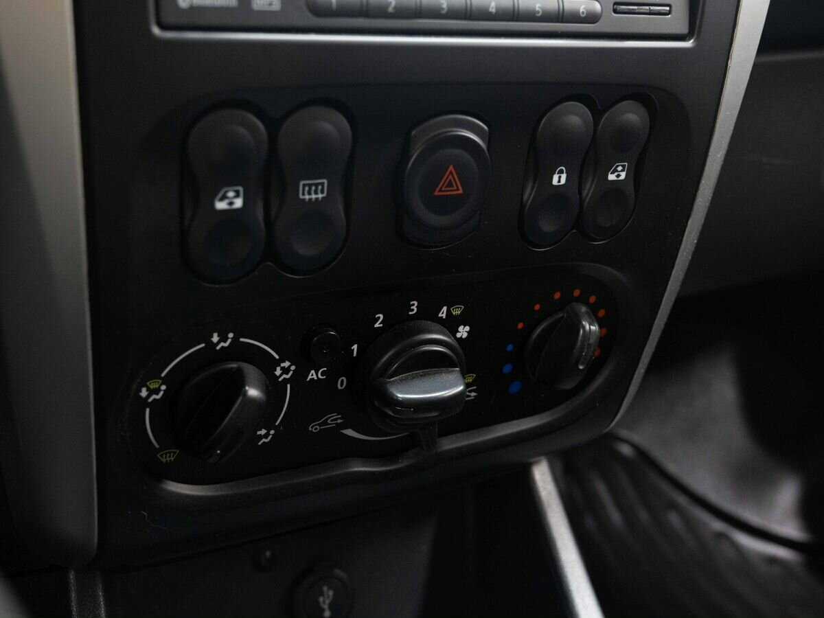 Nissan Almera, 2013 - Фото №17