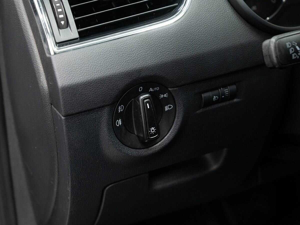 Skoda Octavia, 2015 - Фото №12