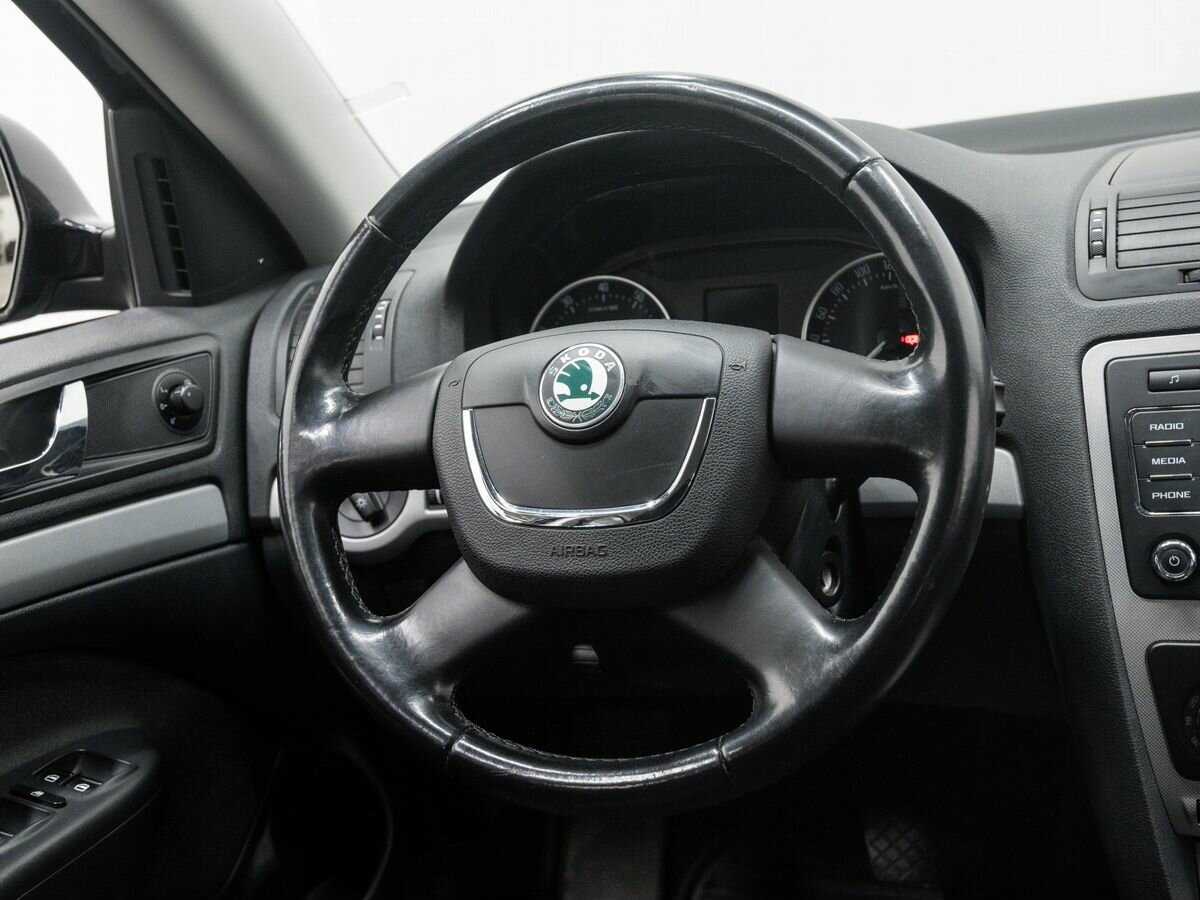 Skoda Octavia, 2012 - Фото №9