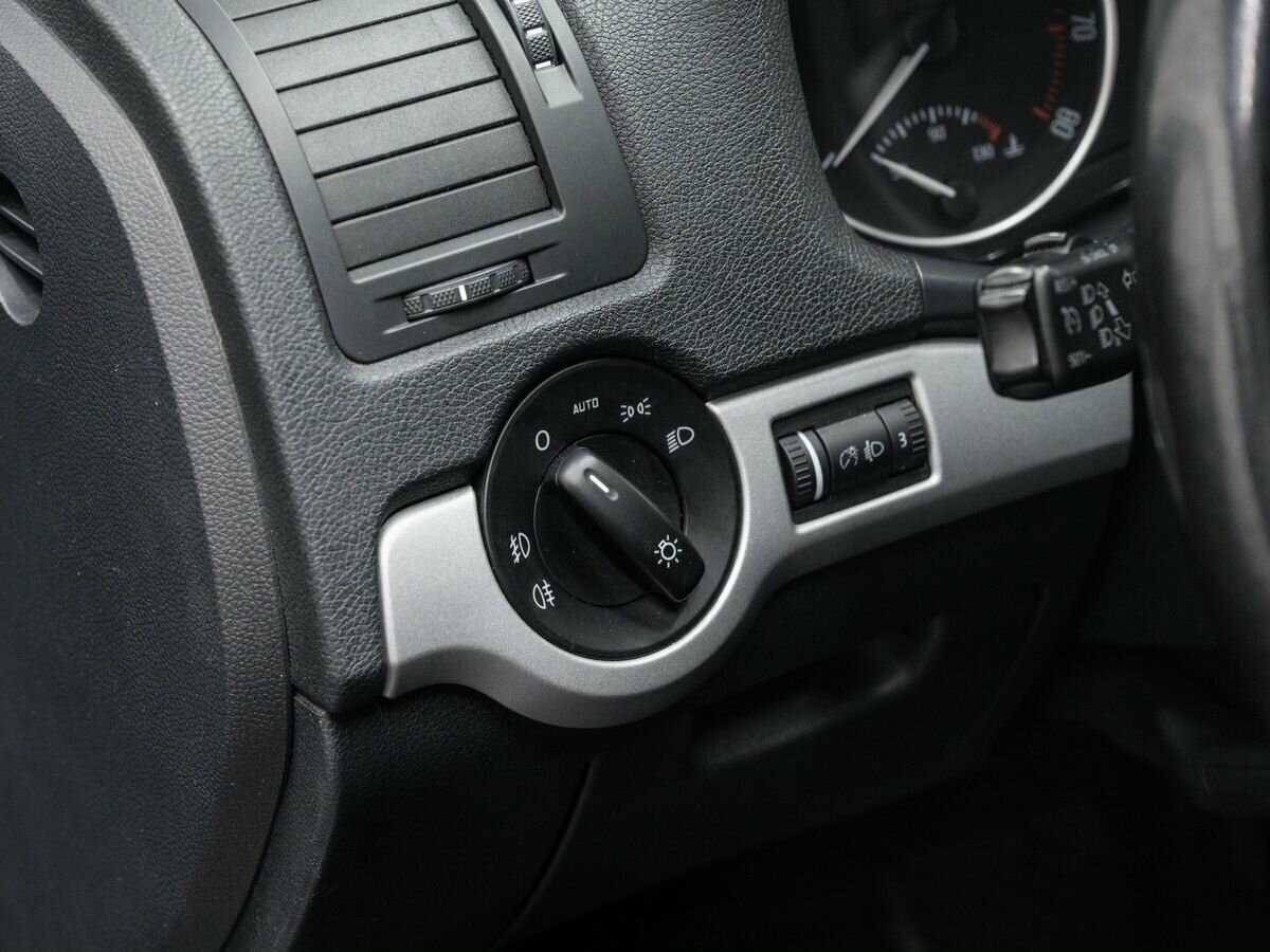 Skoda Octavia, 2012 - Фото №14