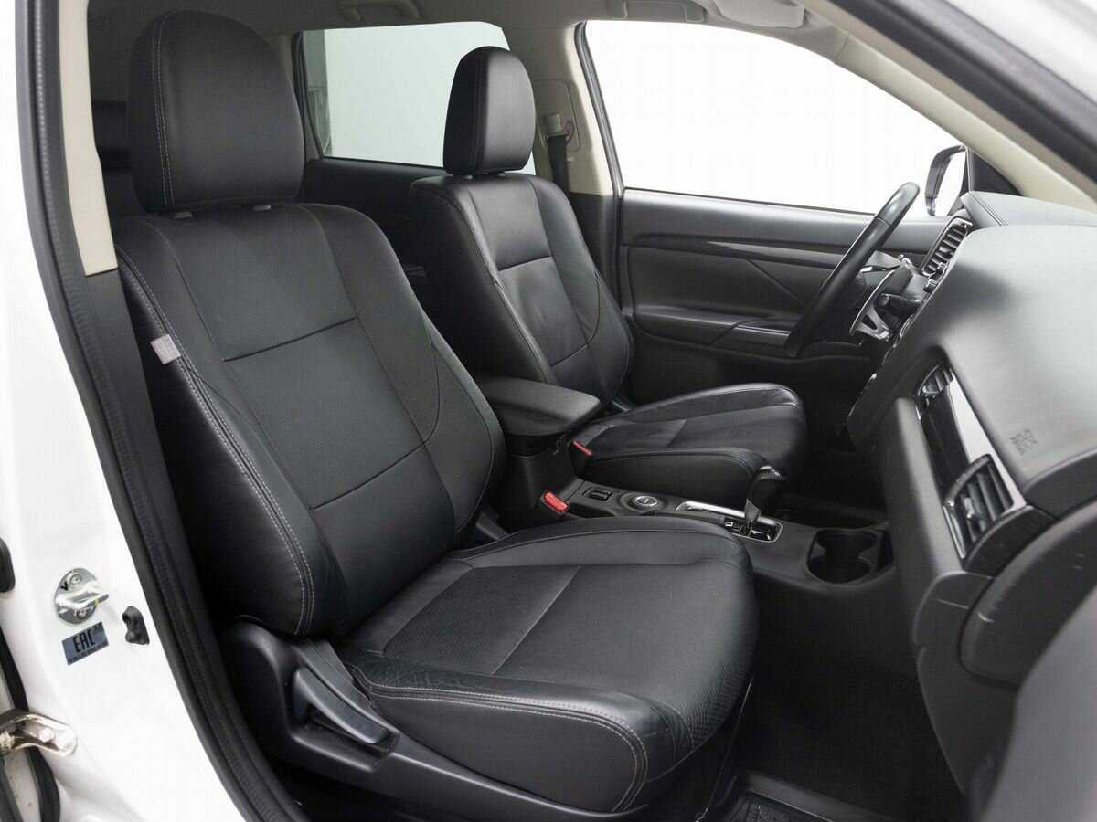 Mitsubishi Outlander, 2016 - Фото №13