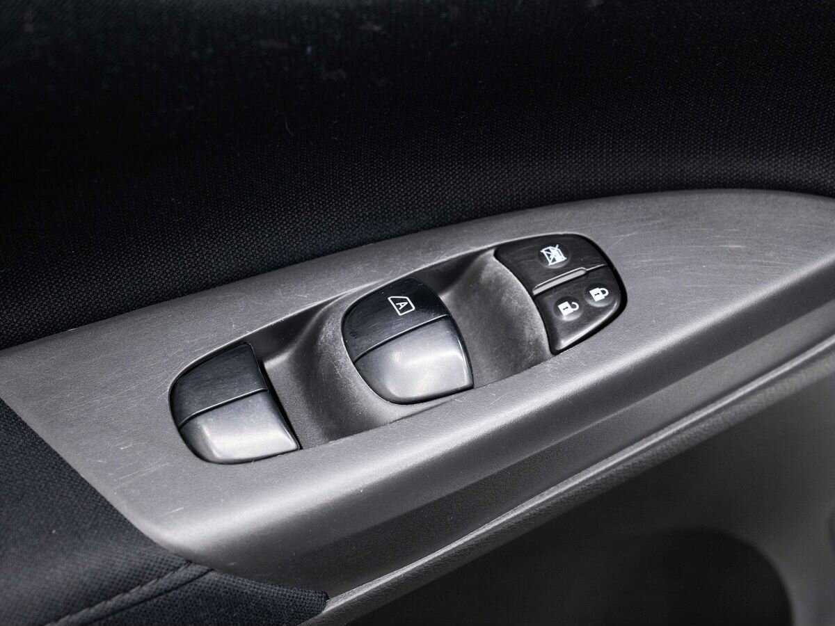 Nissan Sentra, 2015 - Фото №15