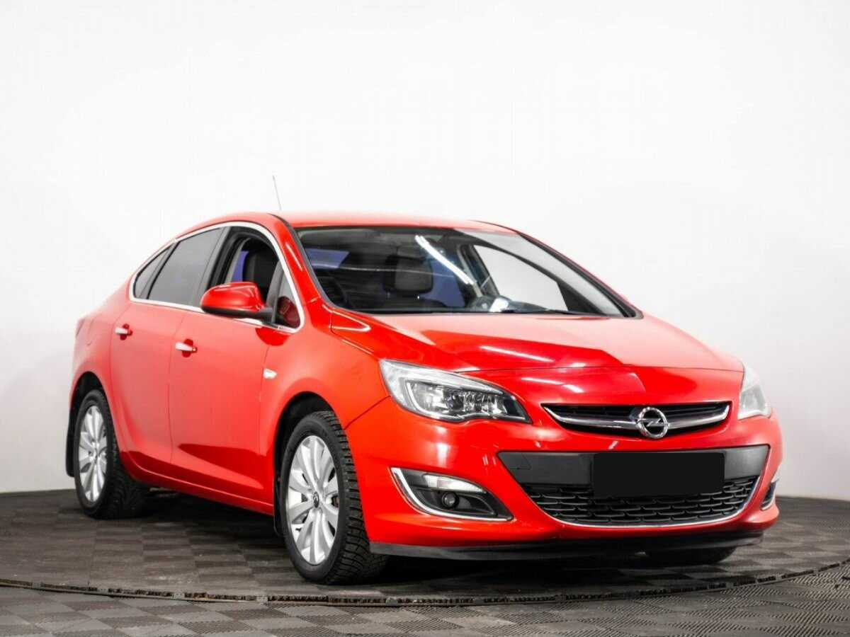 Opel Astra, 2013 - Фото №2