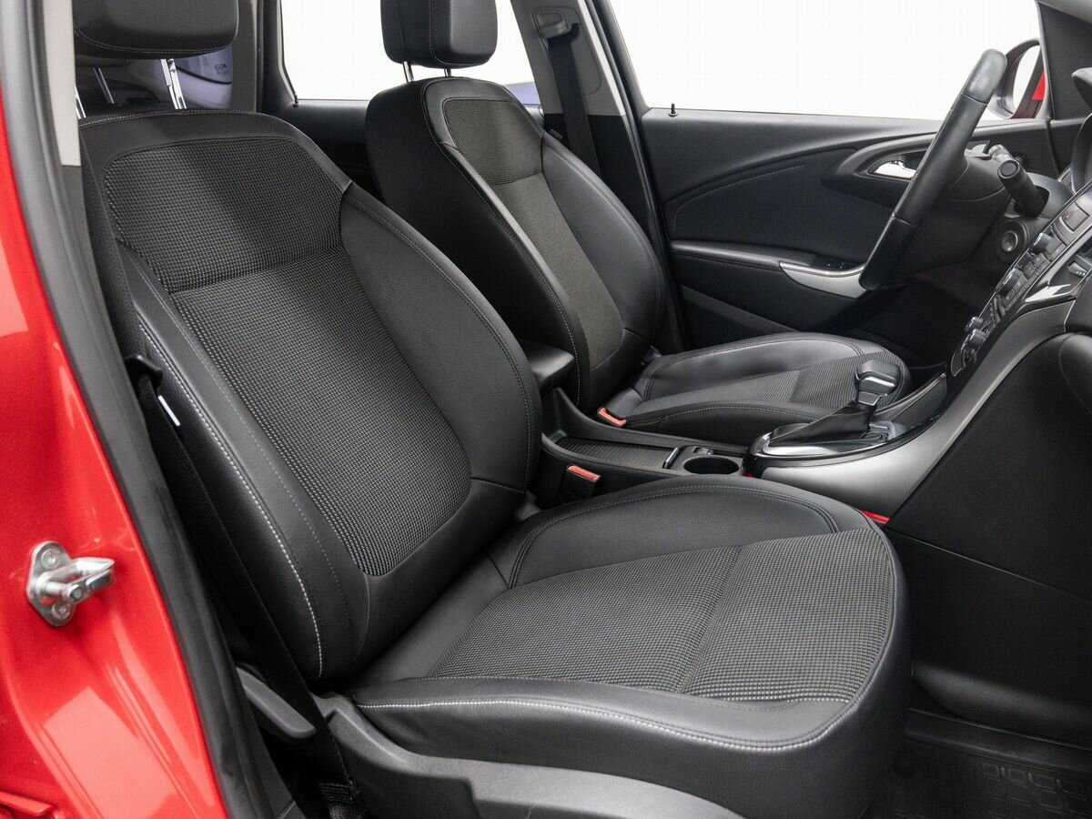 Opel Astra, 2013 - Фото №7