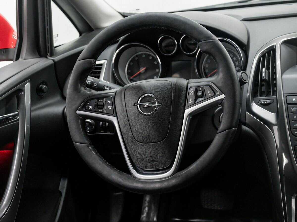 Opel Astra, 2013 - Фото №10