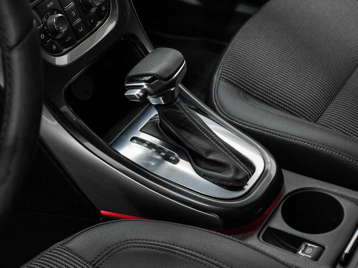 Opel Astra, 2013 - Фото №15