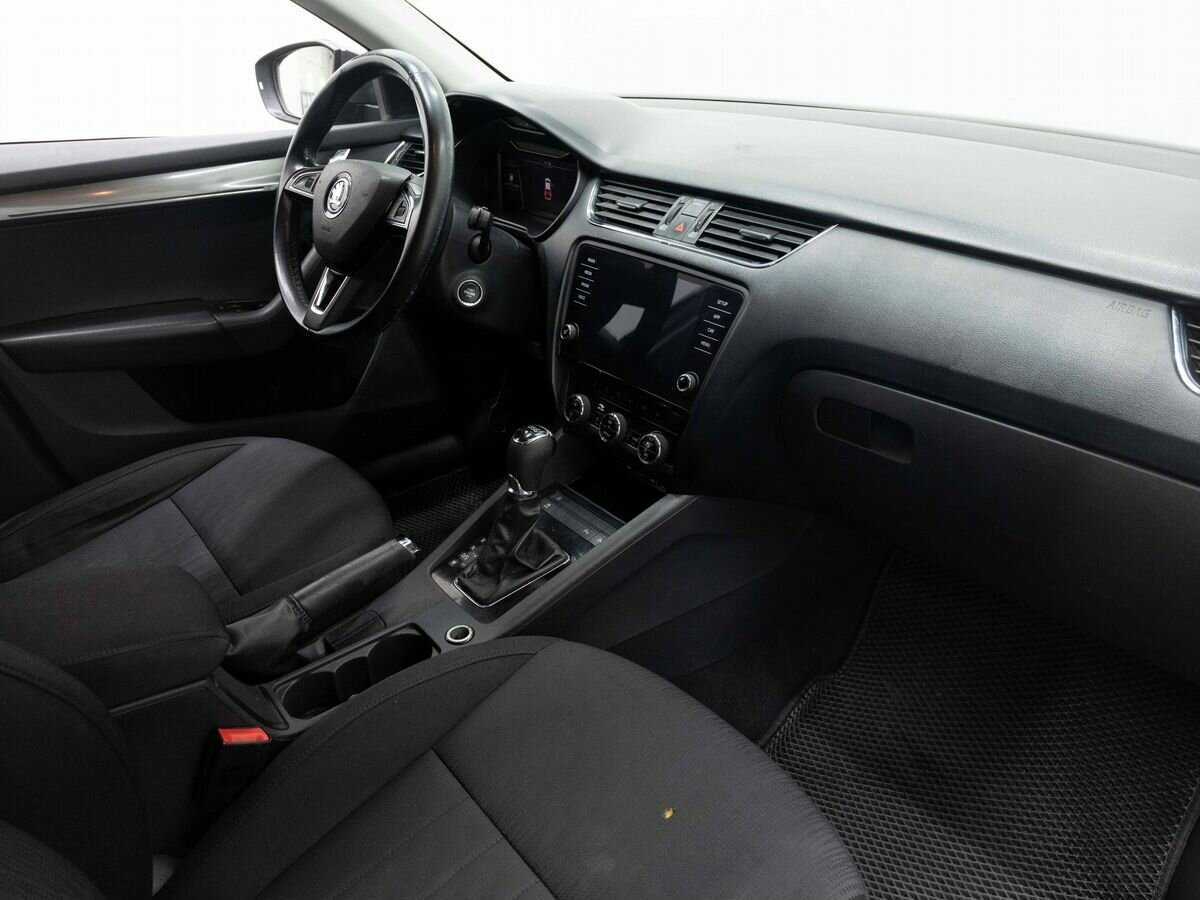 Skoda Octavia, 2019 - Фото №10