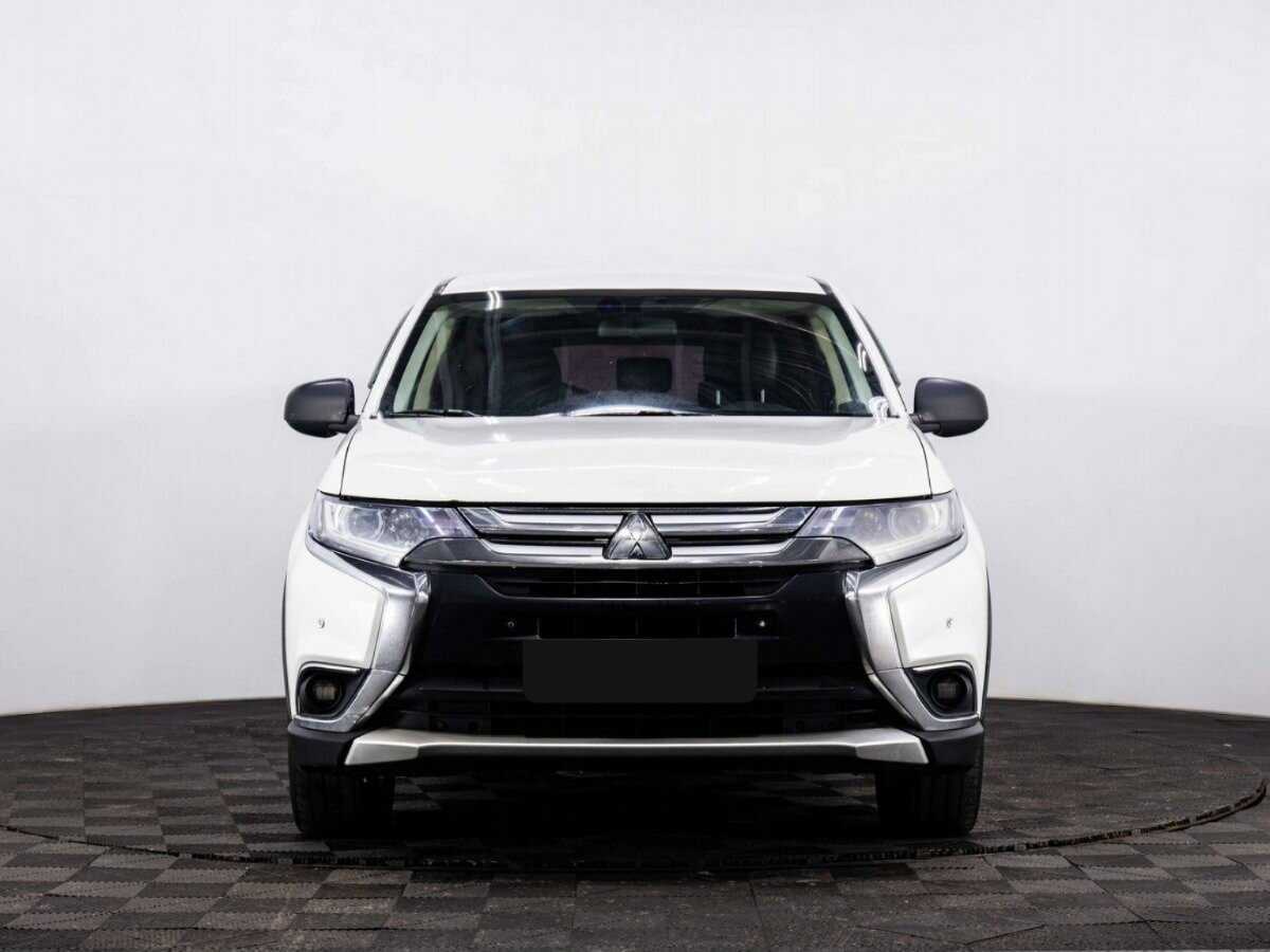 Mitsubishi Outlander, 2018 - Фото №1