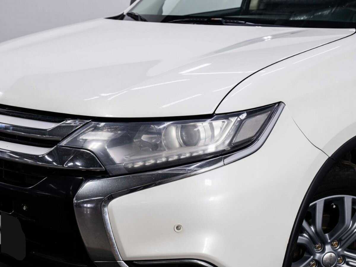 Mitsubishi Outlander, 2018 - Фото №6
