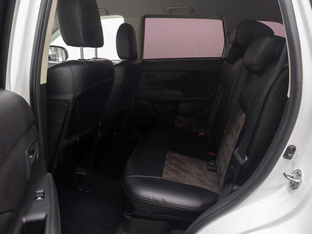 Mitsubishi Outlander, 2018 - Фото №10