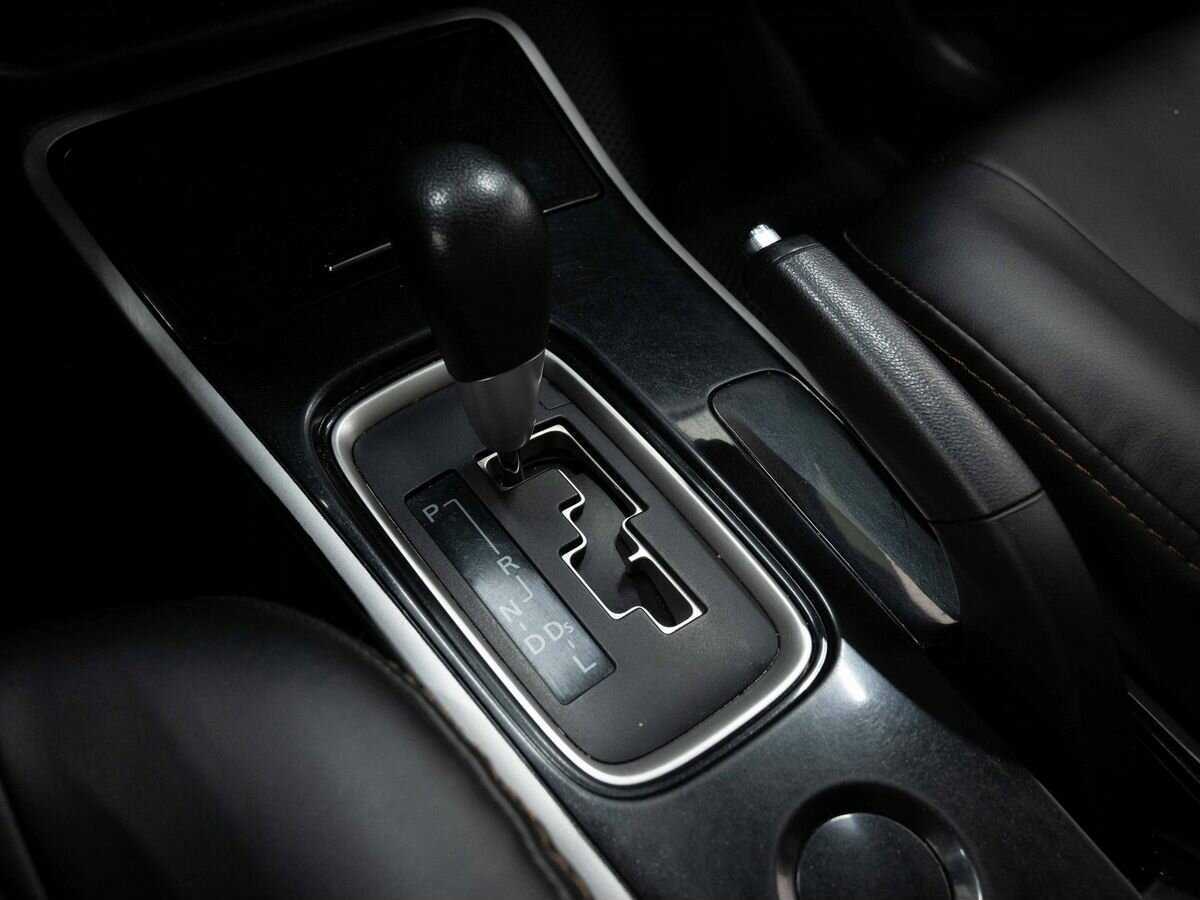 Mitsubishi Outlander, 2018 - Фото №20