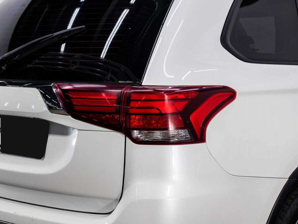 Mitsubishi Outlander, 2018 - Фото №23