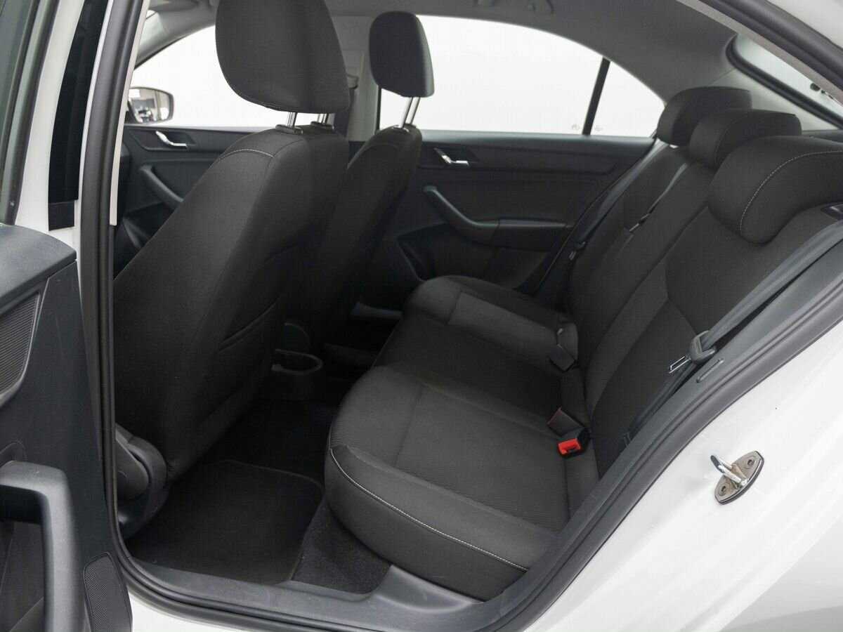 Skoda Rapid, 2015 - Фото №8