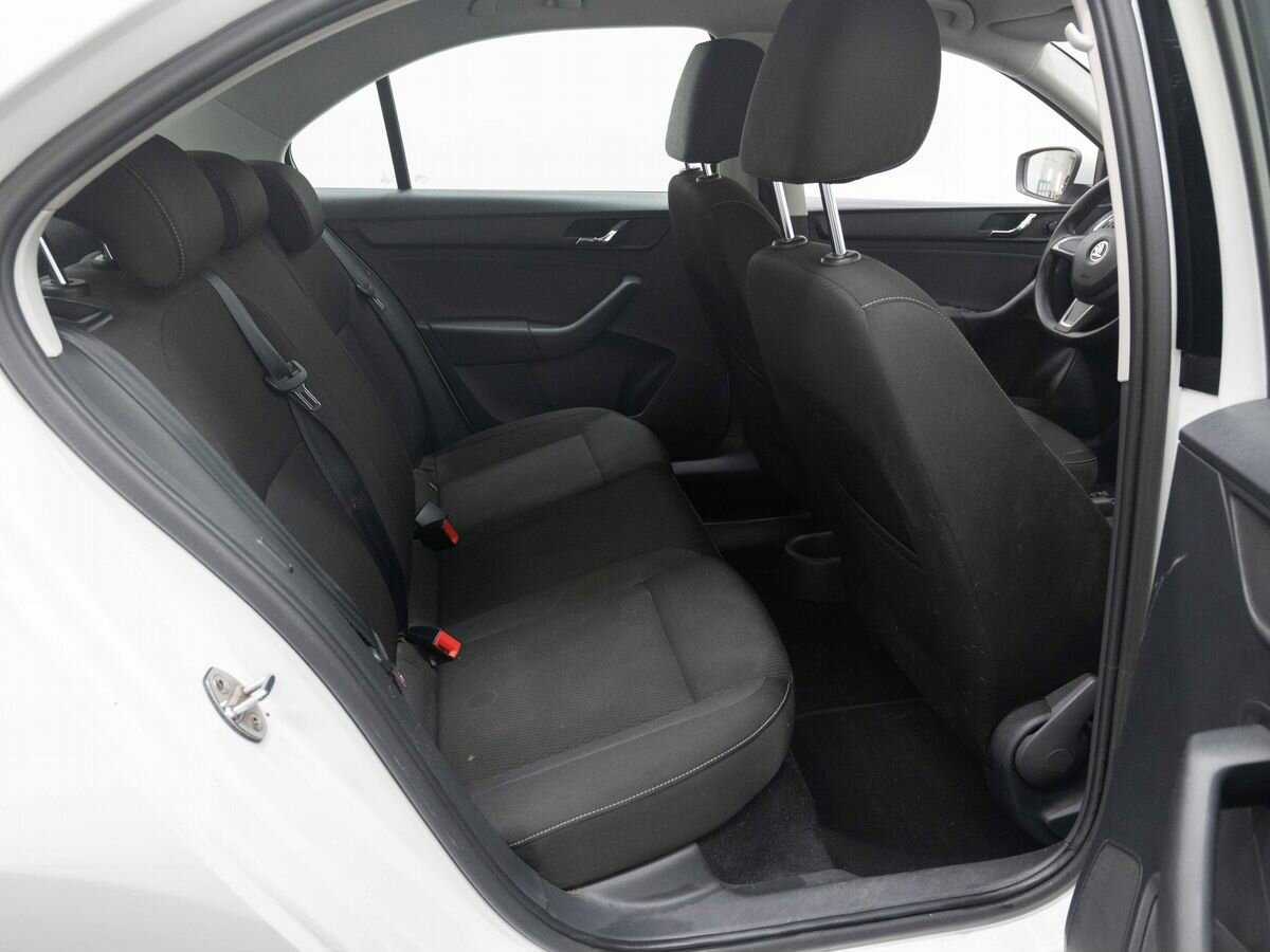 Skoda Rapid, 2015 - Фото №9