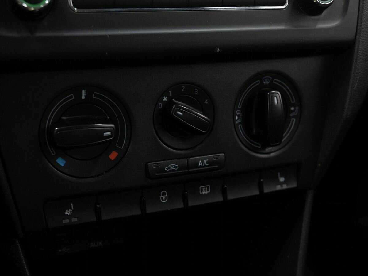 Skoda Rapid, 2015 - Фото №17