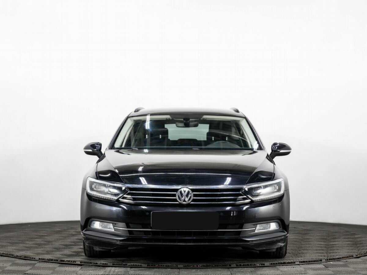 Volkswagen Passat, 2018 - Фото №1