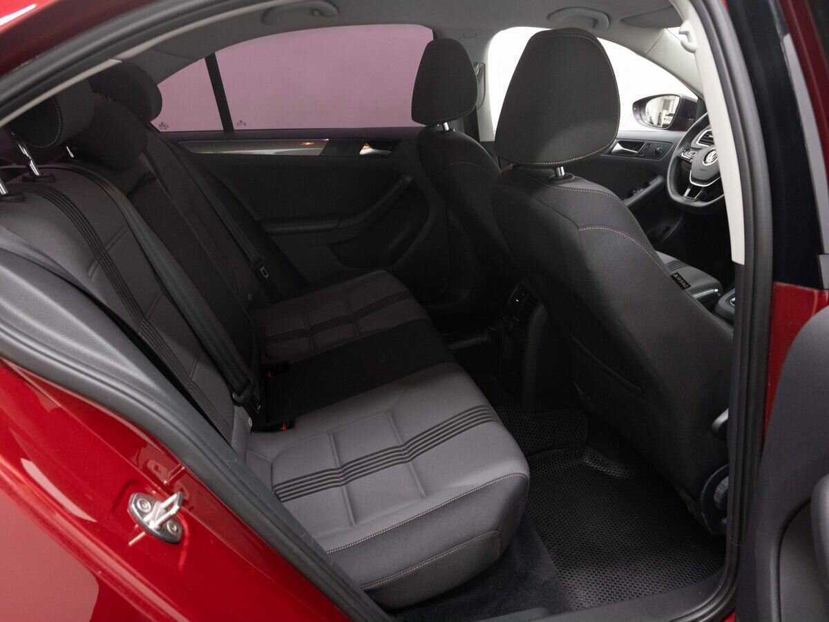 Volkswagen Jetta, 2016 - Фото №9