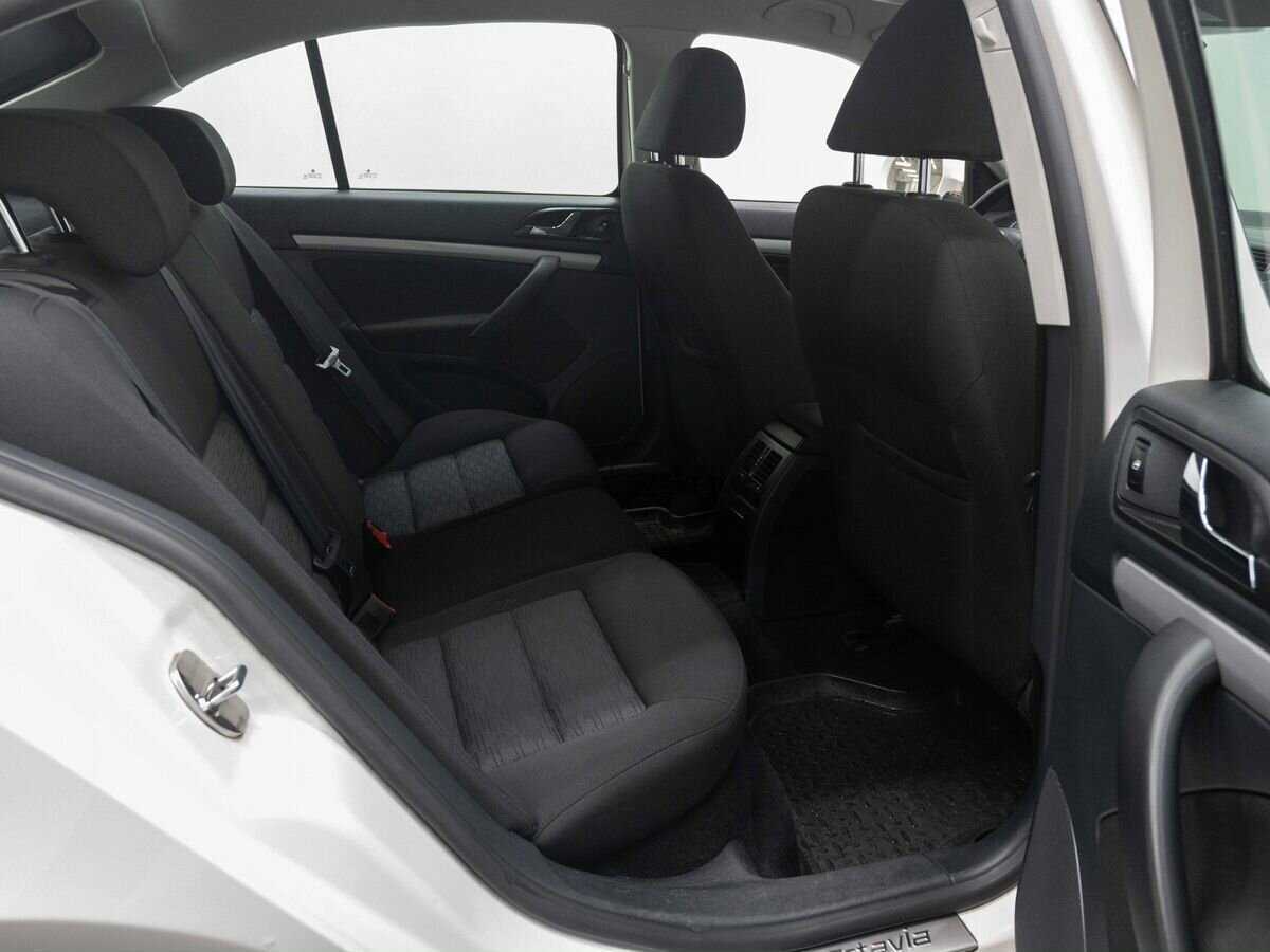 Skoda Octavia, 2012 - Фото №9