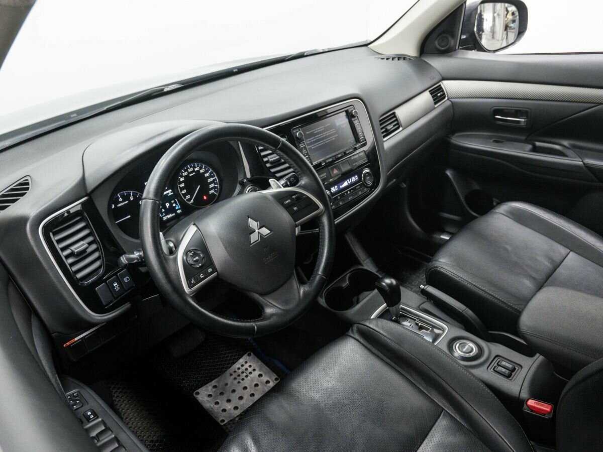 Mitsubishi Outlander, 2013 - Фото №12