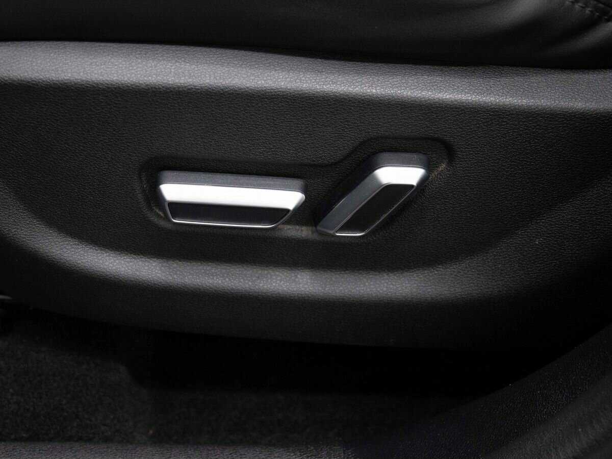 Geely Atlas, 2018 - Фото №21