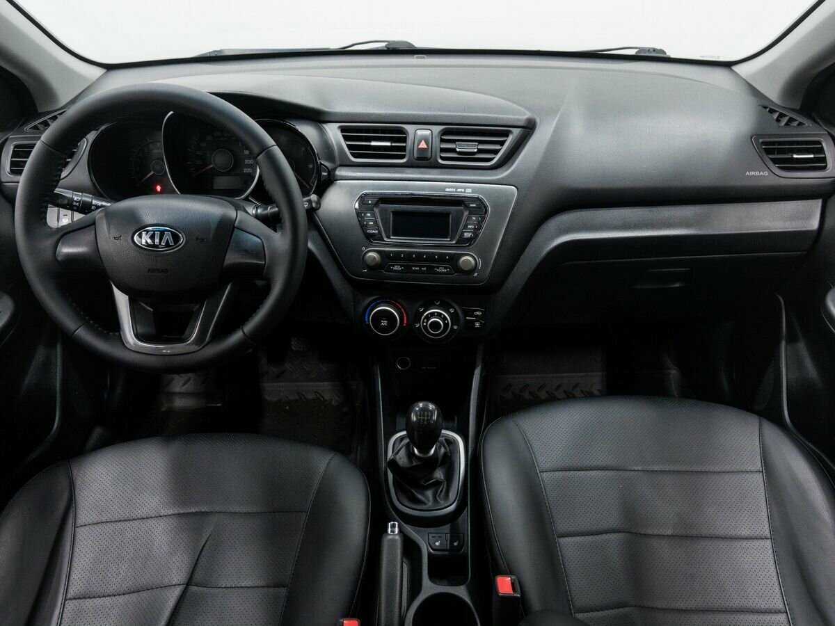 Kia Rio 5-speed, 2013 - Фото №10