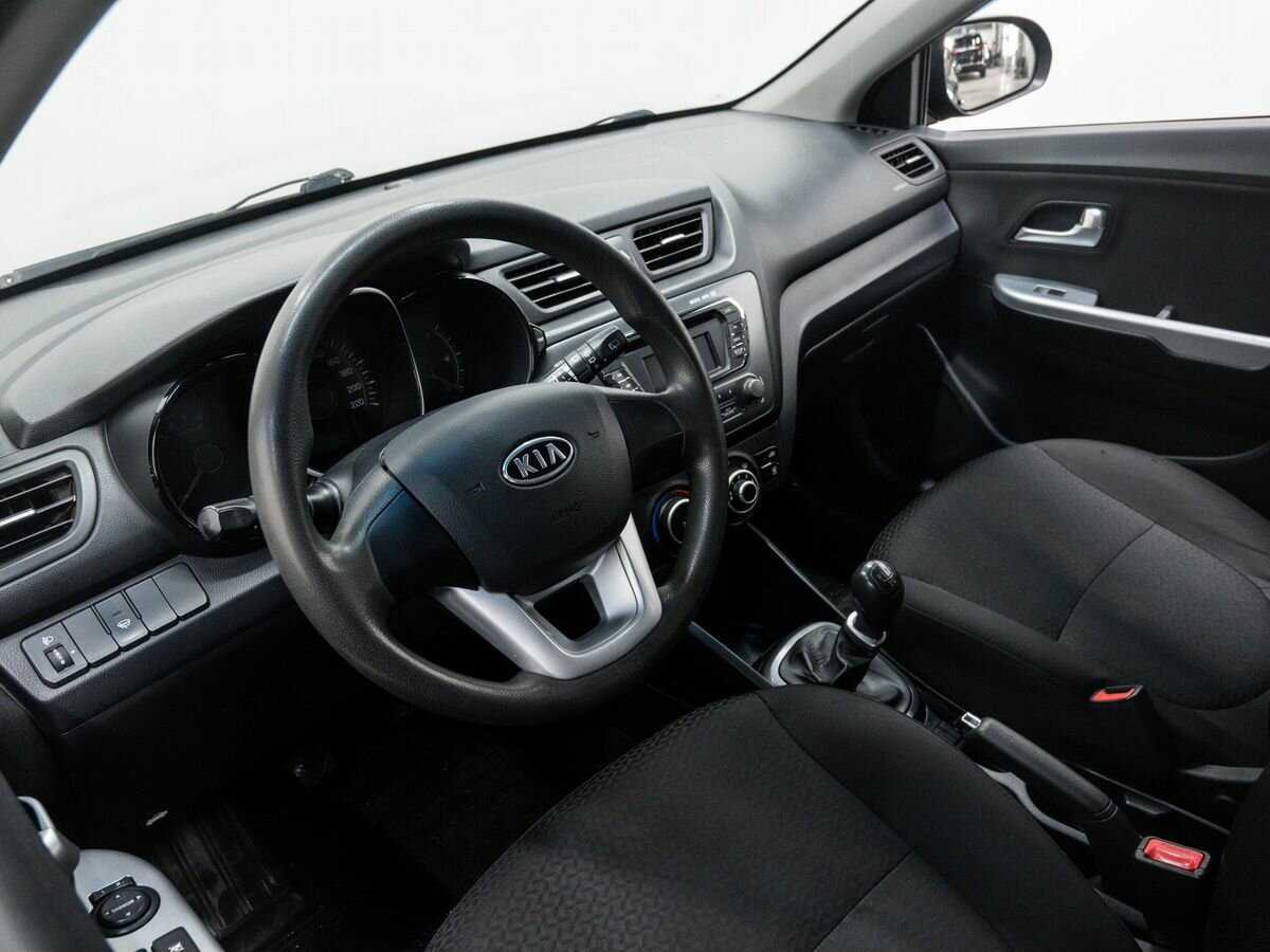 Kia Rio 5-speed, 2012 - Фото №9